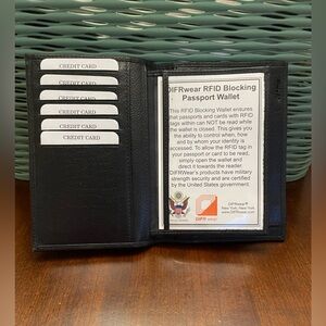 NWOT DIFRwear Black RFID Blocking Passport Wallet